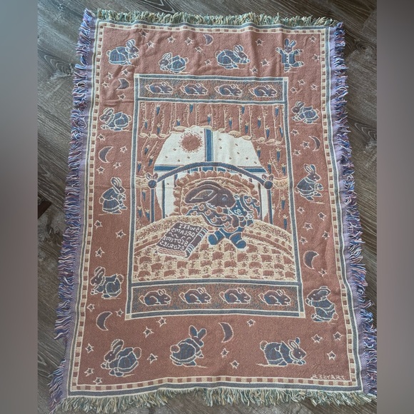 Vintage Rabbit Blanket - Picture 2 of 2